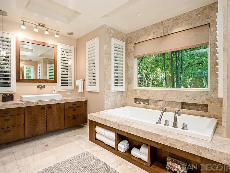 7967 Paseo Del Ocaso — Photo 11