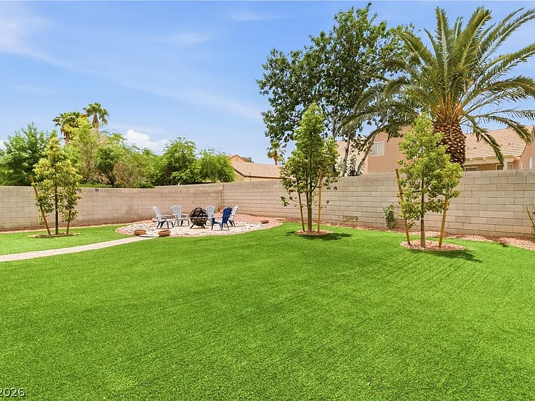 9523 Observer St — Photo 37