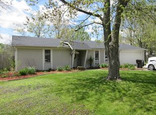 7414 Imperial Plaza Dr, Fort Wayne, IN