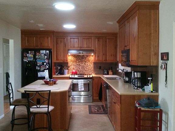 2nd image of 3422 Louis Dr