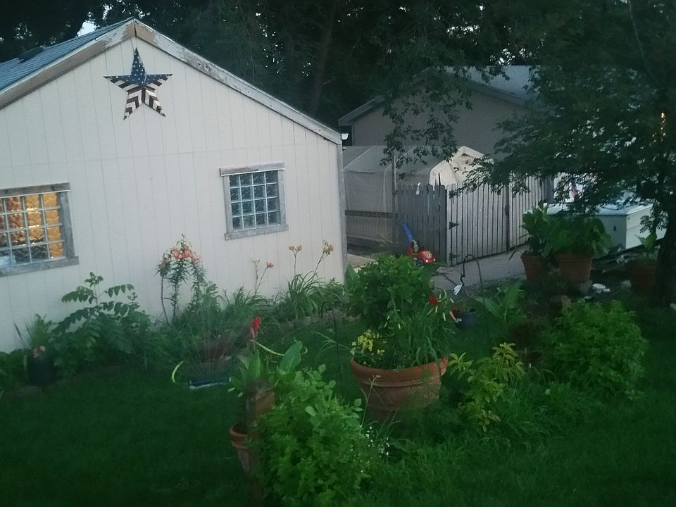 1st image of 8423 Boyd St
