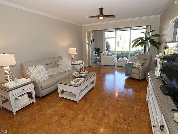 3rd image of 7058 Barrington Cir APT 102