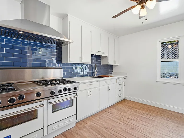 2210 Ewell Rd — Photo 12