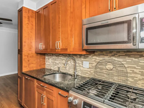 111-39 76th Road image 11 of 16