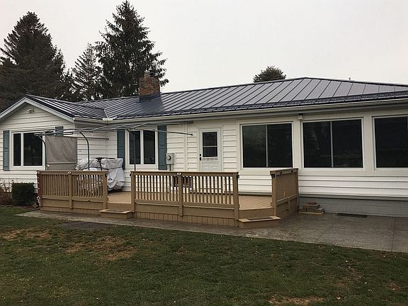 2nd image of 12519 S Lawn Ct