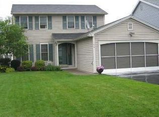 146 Hickory Manor Dr, Gates, NY 14606