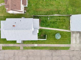1339 Pine St, Zanesville, OH 43701