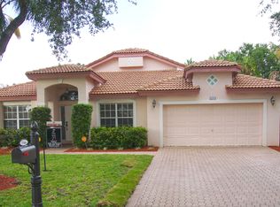 5544 NW 41st Ter, Pompano Beach, FL 33073