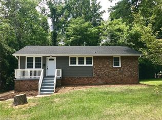 2700 Raleigh Ave, Winston Salem, NC 27105