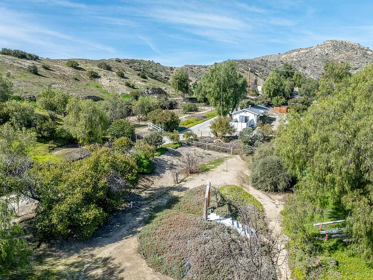 45491 Sage Rd — Photo 34