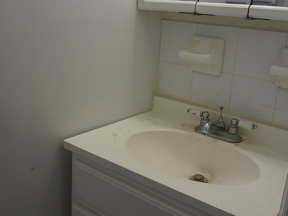 4th image of 120 S Harrison St APT 3