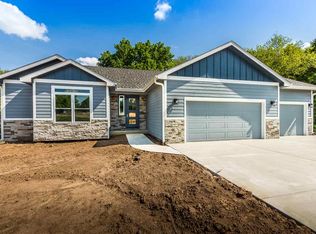 13027 Anthony Dr, Saint George, KS 66535