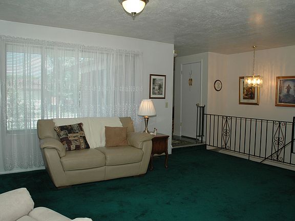 4th image of 9258 S Tanya Ave