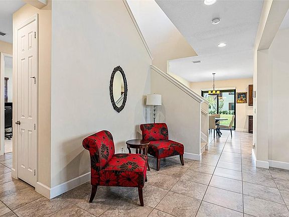 5th image of 7410 NW 109th Way