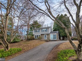 2126 Robin Ln, Pottstown, PA 19465