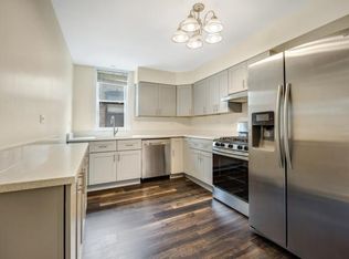 848 W Lakeside Pl APT 3R, Chicago, IL 60640