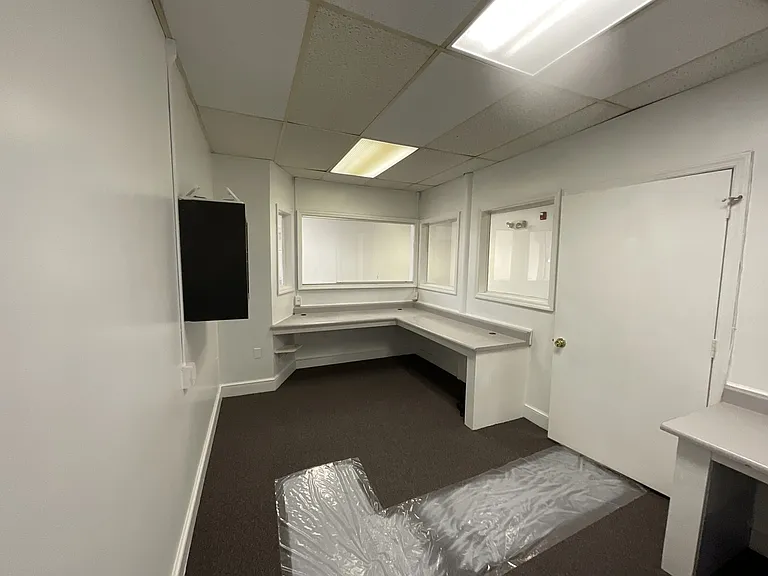 5 Center Sq — Photo 12