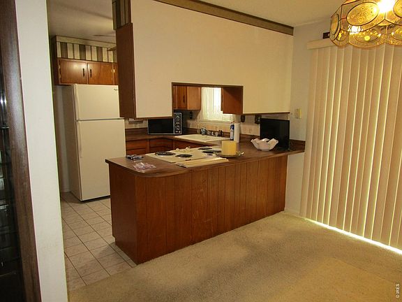 5th image of 830 15th St