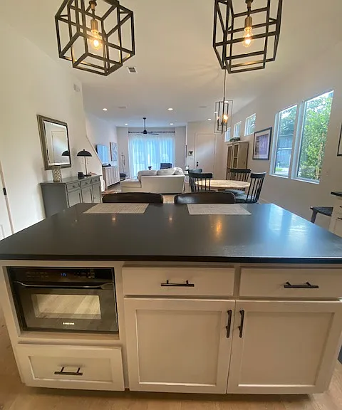 119 W 4th Ave — Photo 8