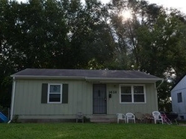 1413 E 17th St, Des Moines, IA 50316
