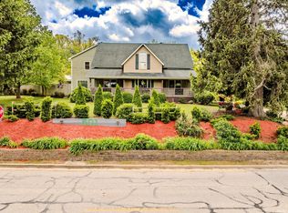 501 W Fox Lake Rd, Angola, IN 46703