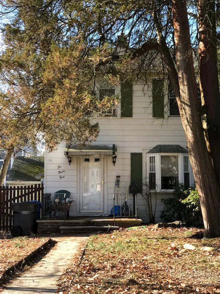 3 bed, 1600 sqft, $3,600 — Photo 1