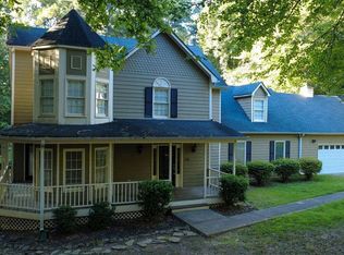 125 Picketts Lake Dr, Acworth, GA 30101