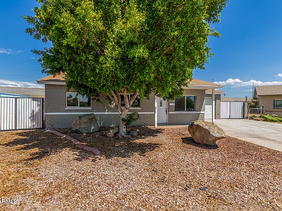 3rd image of 15017 N 27TH Drive