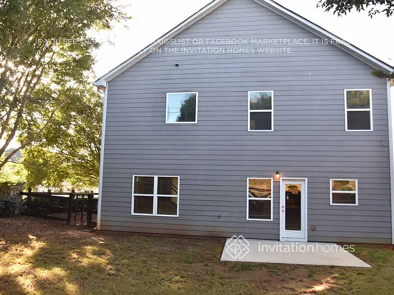 200 Reston Ct — Photo 11