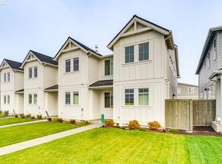 4240 SE Century Blvd, Hillsboro, OR