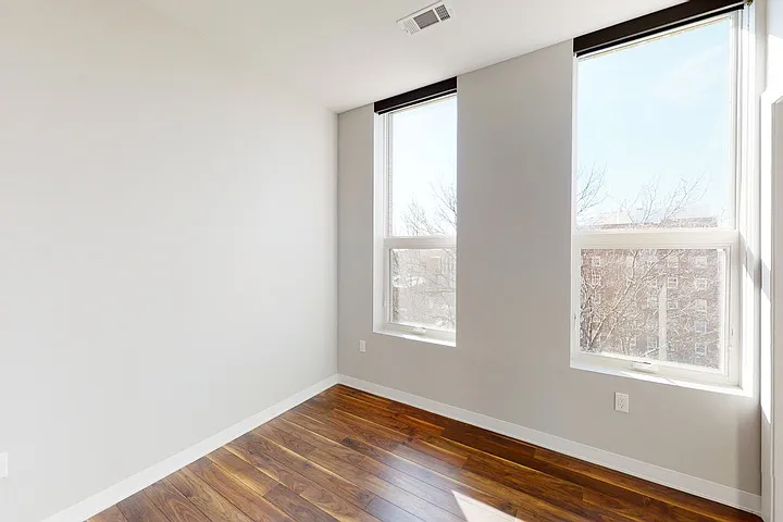 520 E Armour — Photo 129