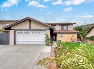 13966 Saddle Ridge Rd, Sylmar, CA 91342