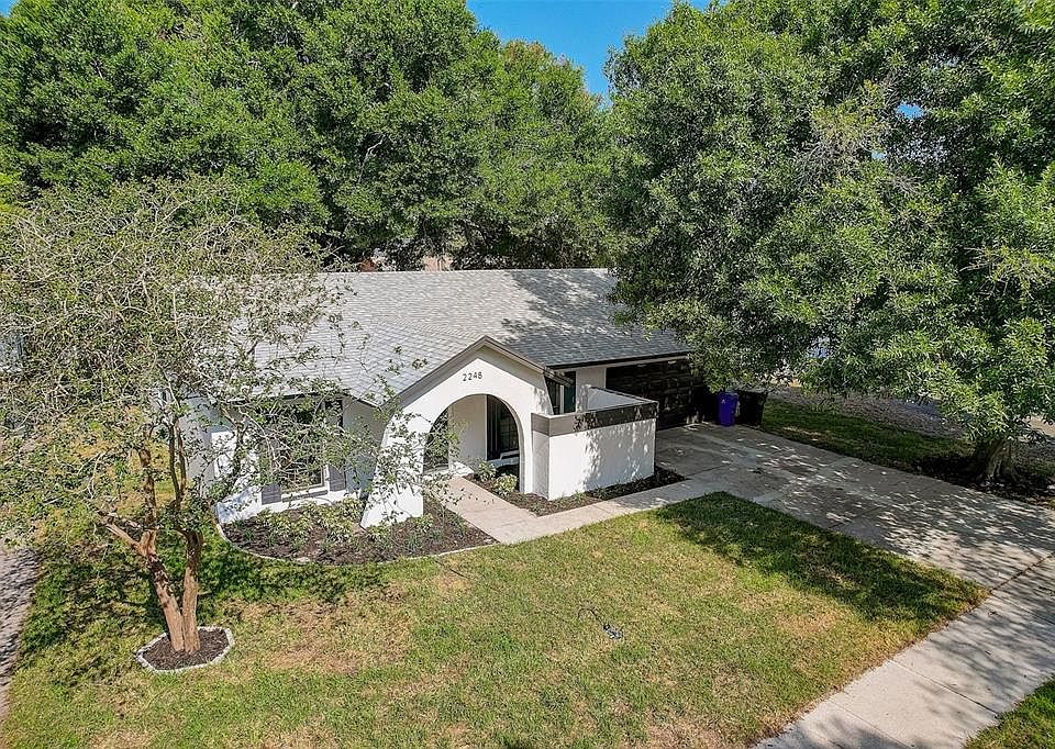 1st image of 2248 Crystal Grove Ln