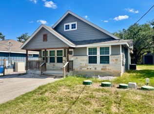 548 Circleview Dr, Canyon Lake, TX 78133