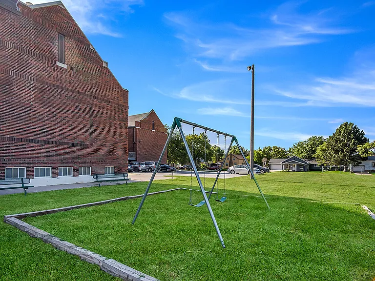 Grant Historic Residences — Photo 8