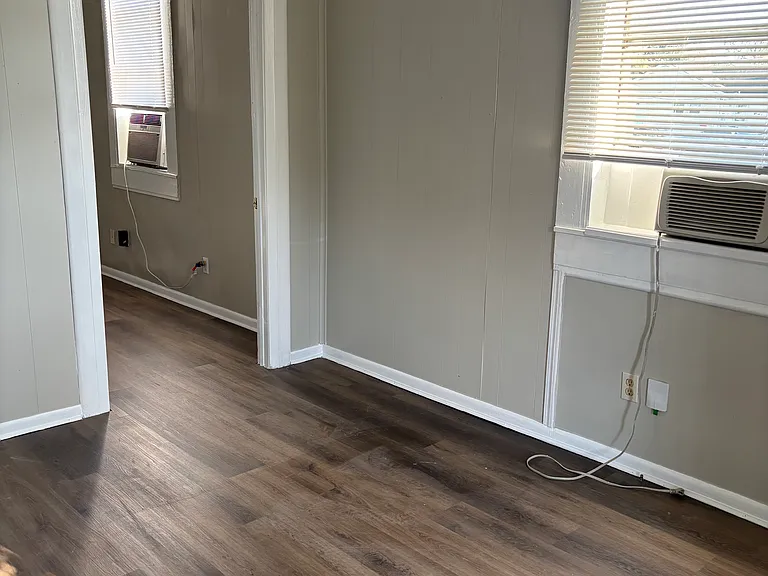 459 Maple Ave #459 — Photo 7