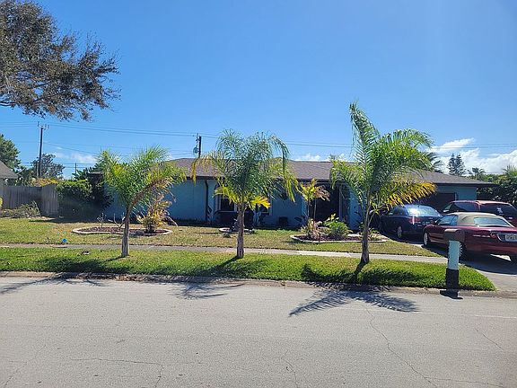 3rd image of 1187 Bay Dr E