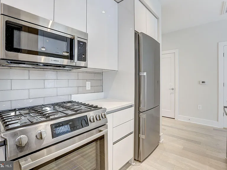 1745 N St NW #302 — Photo 9