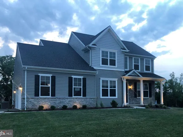 11 Compton Way, Barto, PA 19504