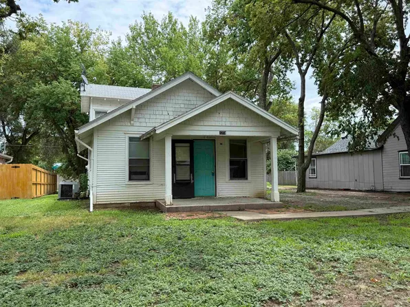 1214 N 7th St, Salina, KS 67401
