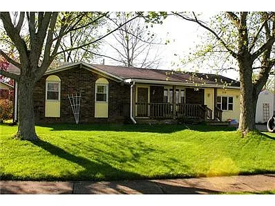 419 Springdale Dr photo 1
