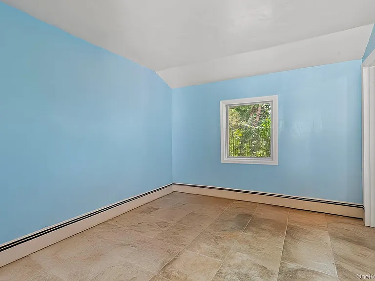 13 Whitney Cir — Photo 19