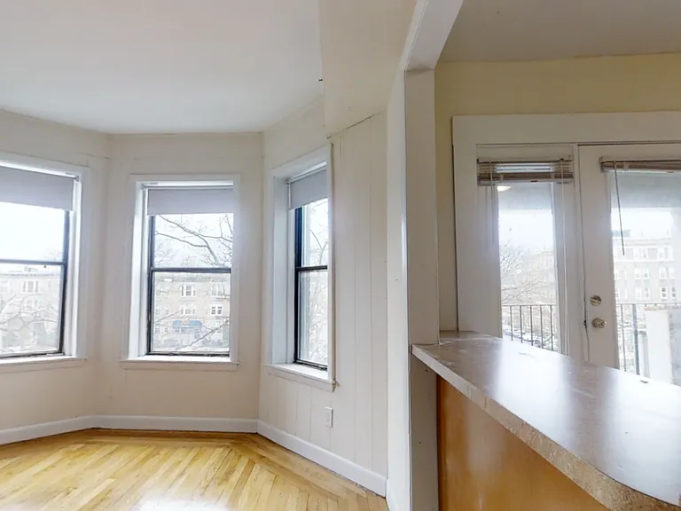 1124 Commonwealth Ave — Photo 104
