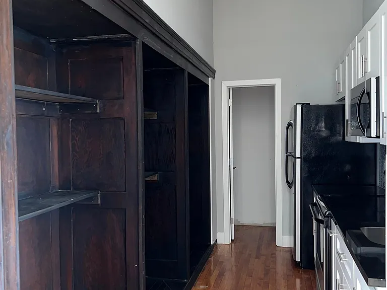 1507 S 17th St #321 — Photo 4