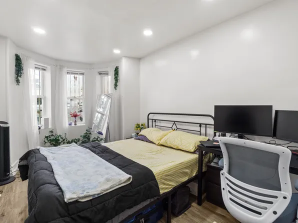 477 Mercer Street image 14 of 35