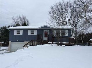 5515 Westgate Dr, Girard, PA 16417