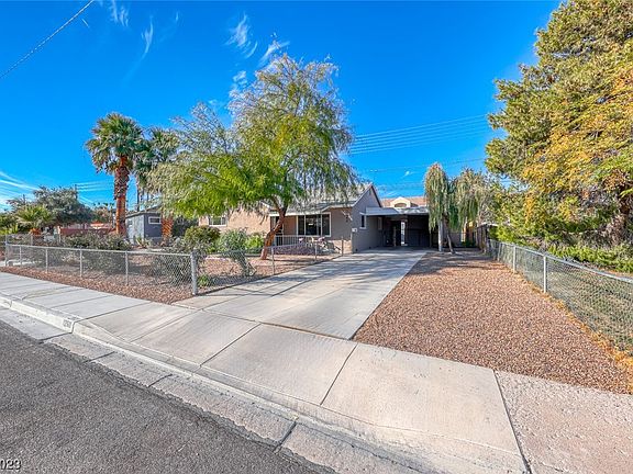 4th image of 1260 Melville Dr