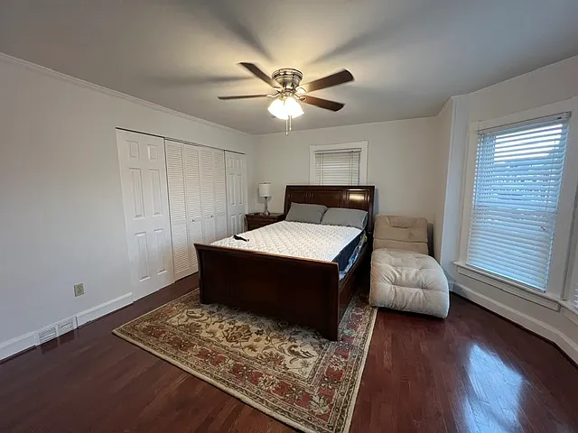 823 Mulberry Ave — Photo 18