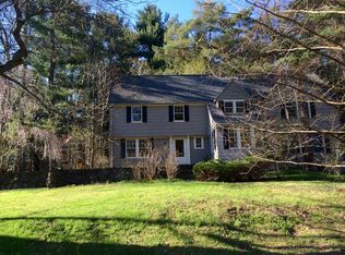 118 Oak Hill Rd, Ithaca, NY 14850