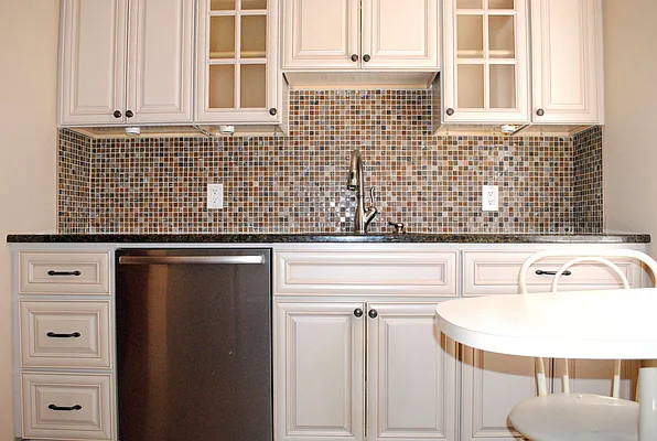 Sold by Landmarc Group | media 35